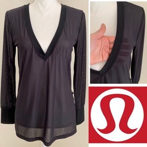 Lululemon ‘Get Low’ Mesh V-Neck Sz2 Long Sleeve